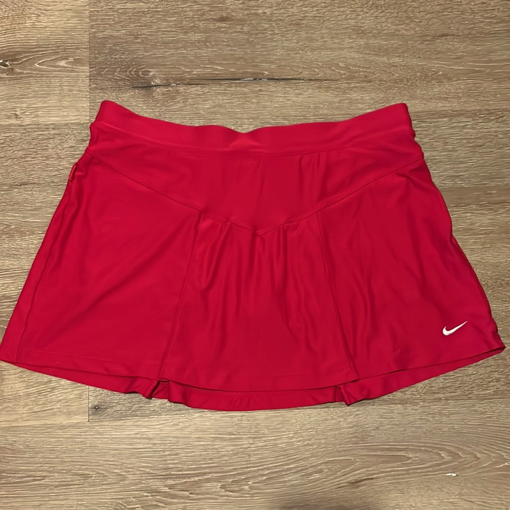 Red Nike Dry Fit Tennis Skort.. ( Skirt with shorts underneath) EUC
